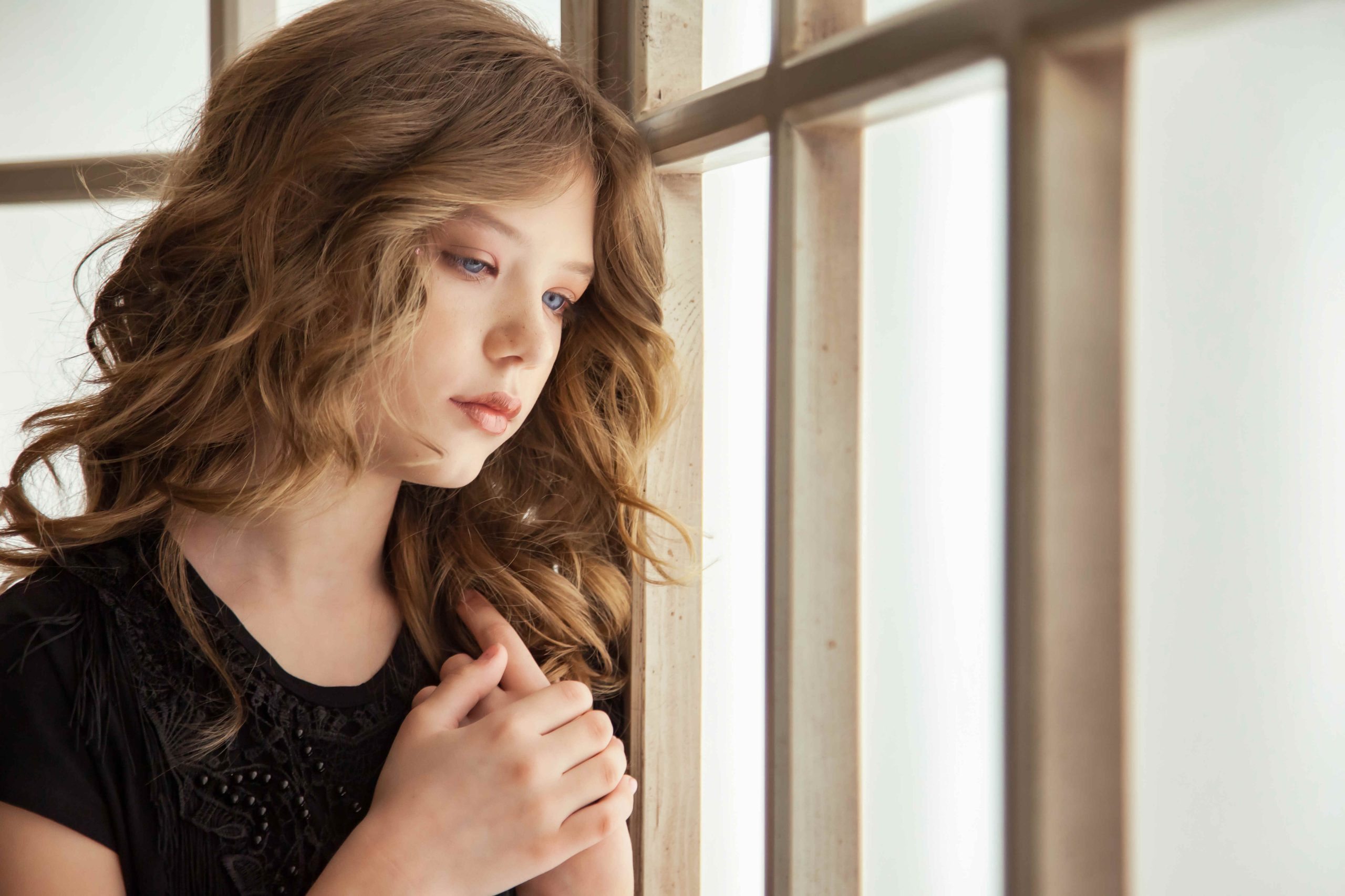 sorrow-image-of-teen-girl-in-stylish-black-dress-n-2024-07-23-22-08-14-utc-1-scaled.jpg