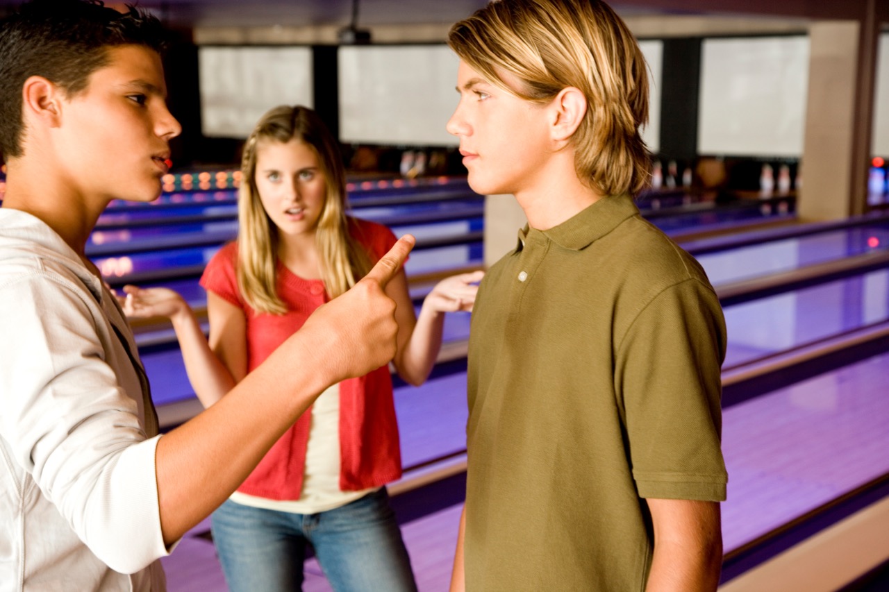 argument-between-teenage-boys-in-a-bowling-alley-2025-10-17-00-42-49-utc.jpg